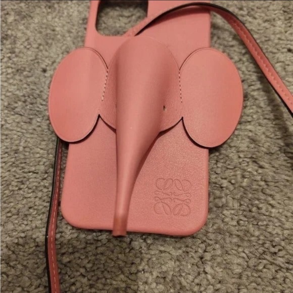 Loewe - Picture 3 of 7